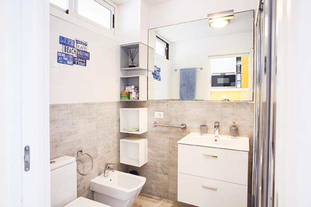 Roberta Apartment Playa De Las Americas Экстерьер фото