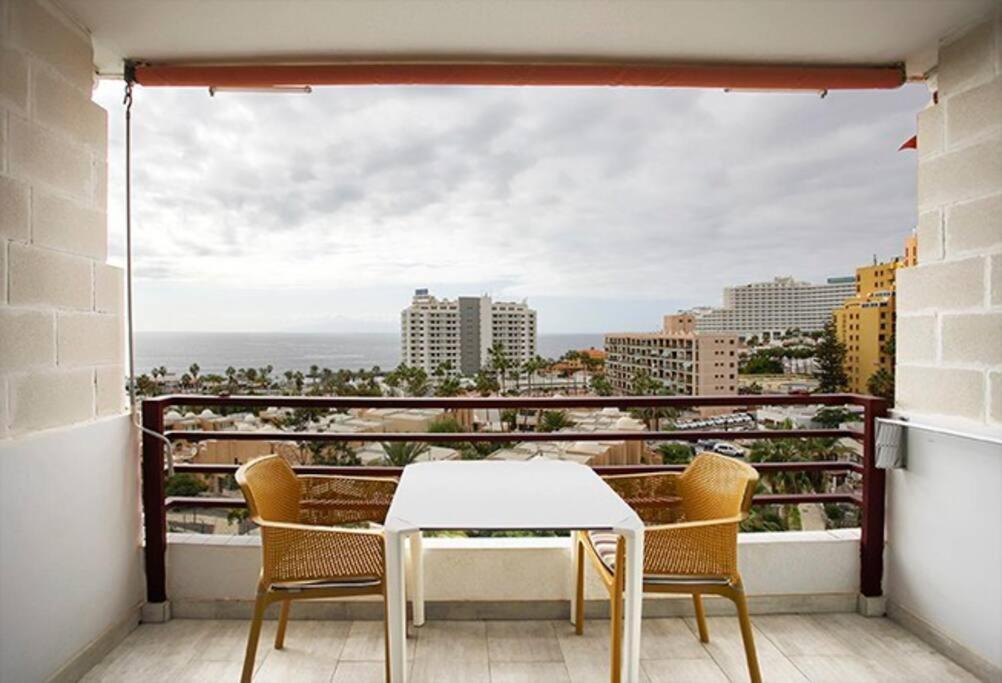 Roberta Apartment Playa De Las Americas Экстерьер фото